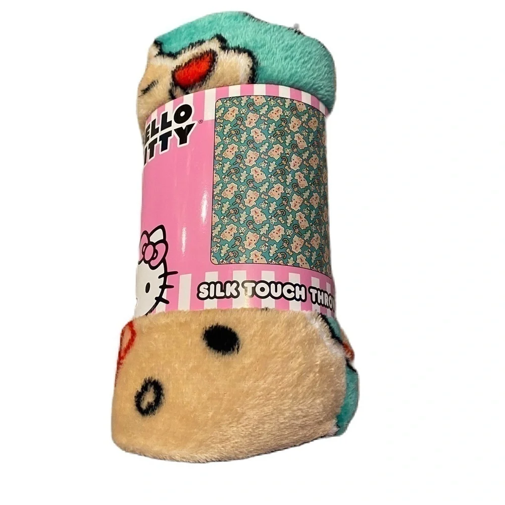 Hello Kitty Gingerbread Silky Plush Throw Blanket NEW Christmas Green Tan